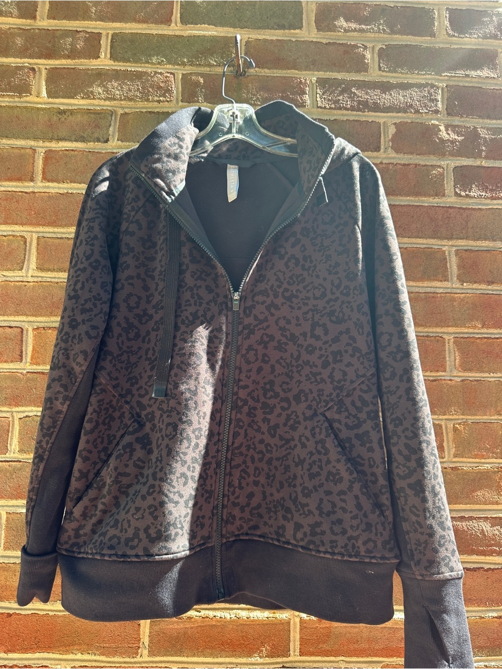 Athleta Triumph Leopard Print Full Zip Hoodie Brown Black Women’s M